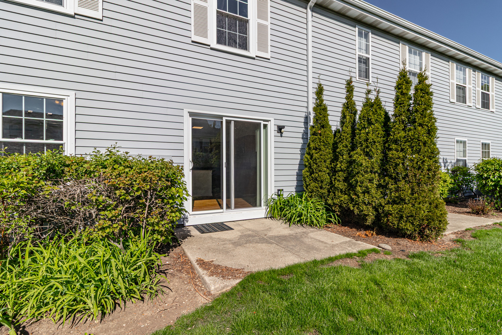 1230 Orleans Drive, Mundelein, IL 60060