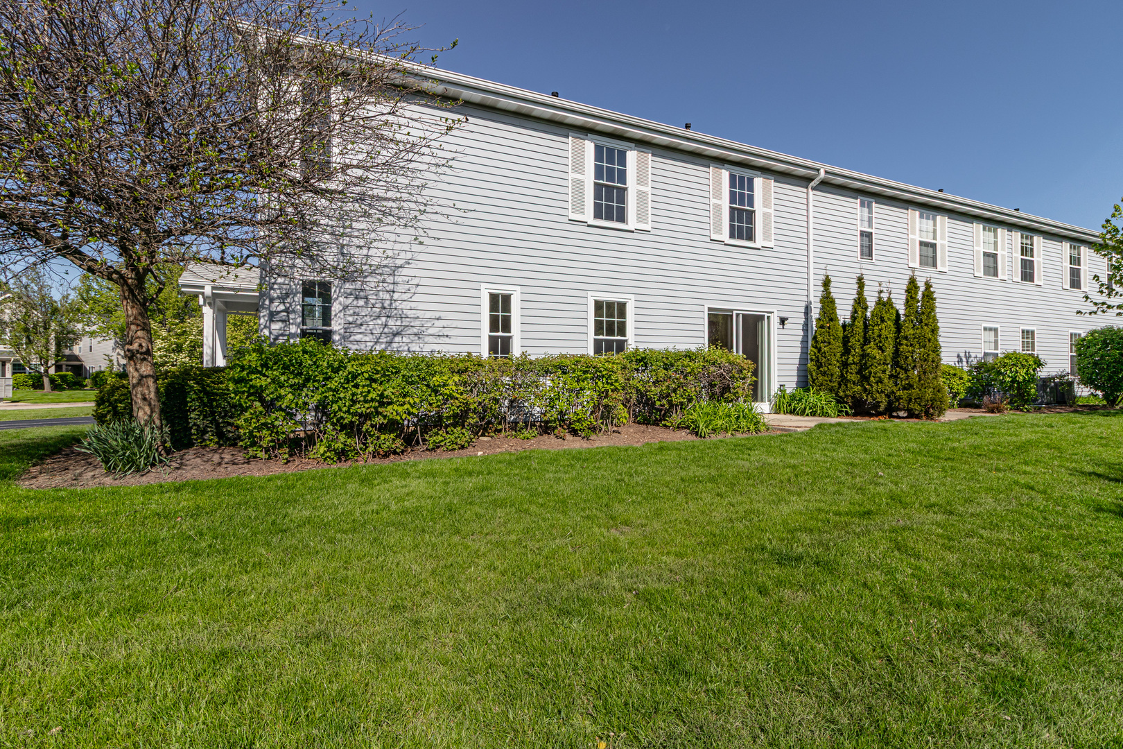 1230 Orleans Drive, Mundelein, IL 60060