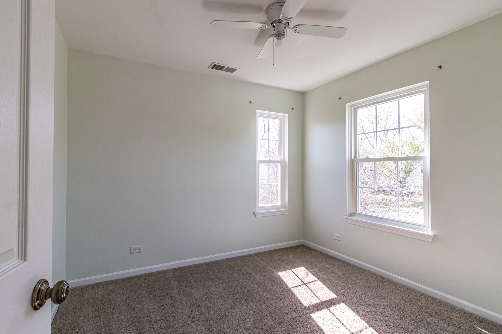 1230 Orleans Drive, Mundelein, IL 60060