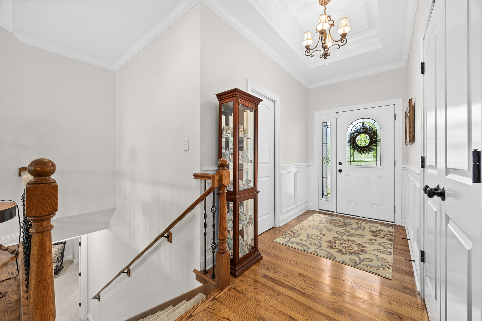 352 Andover Drive, Oswego, IL 60543