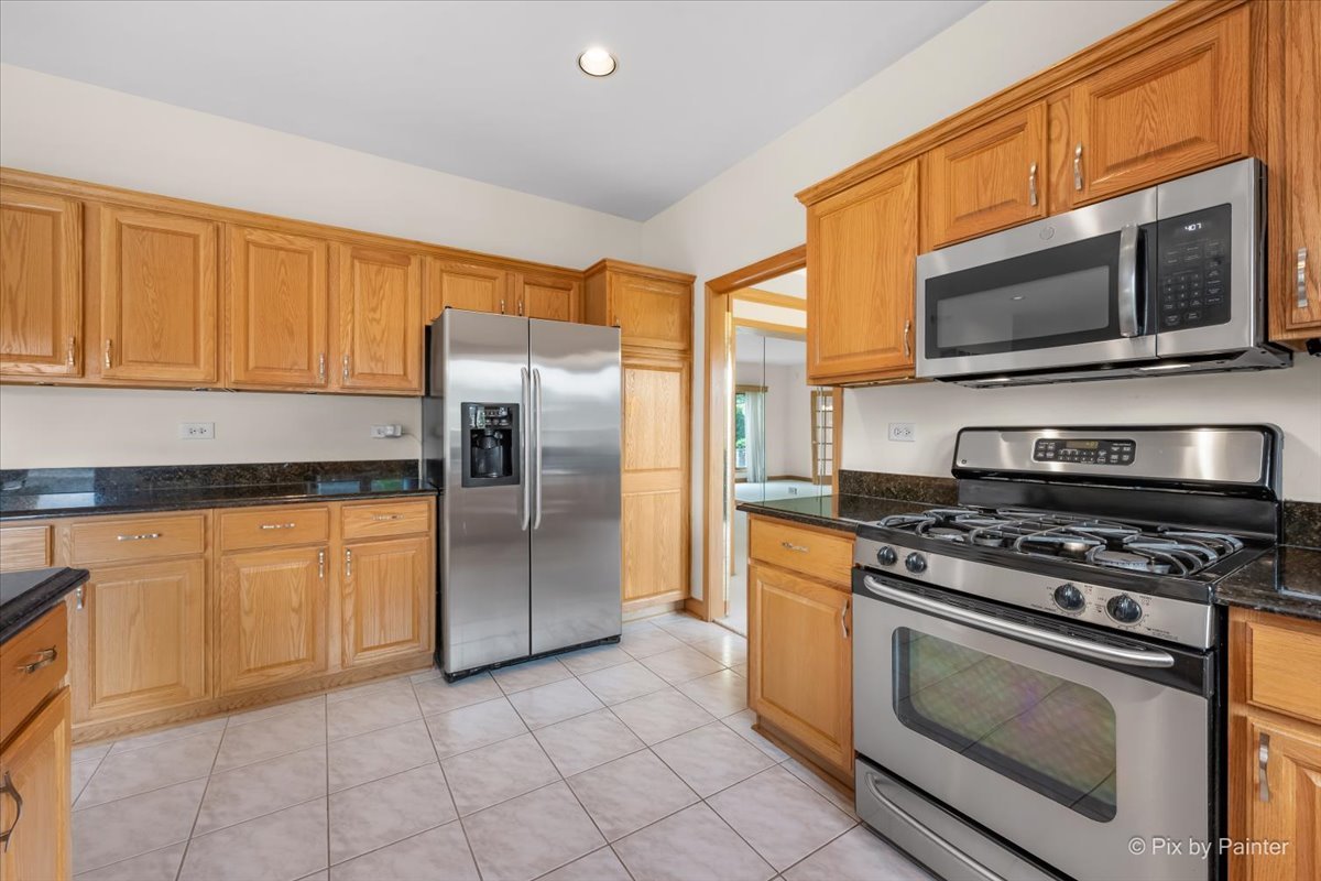958 W Stonehedge Drive, Addison, IL 60101
