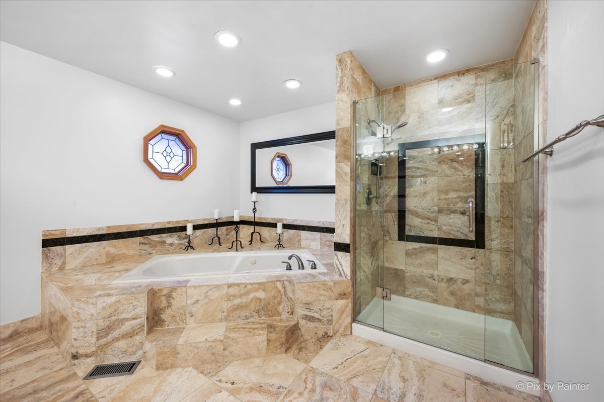 958 W Stonehedge Drive, Addison, IL 60101