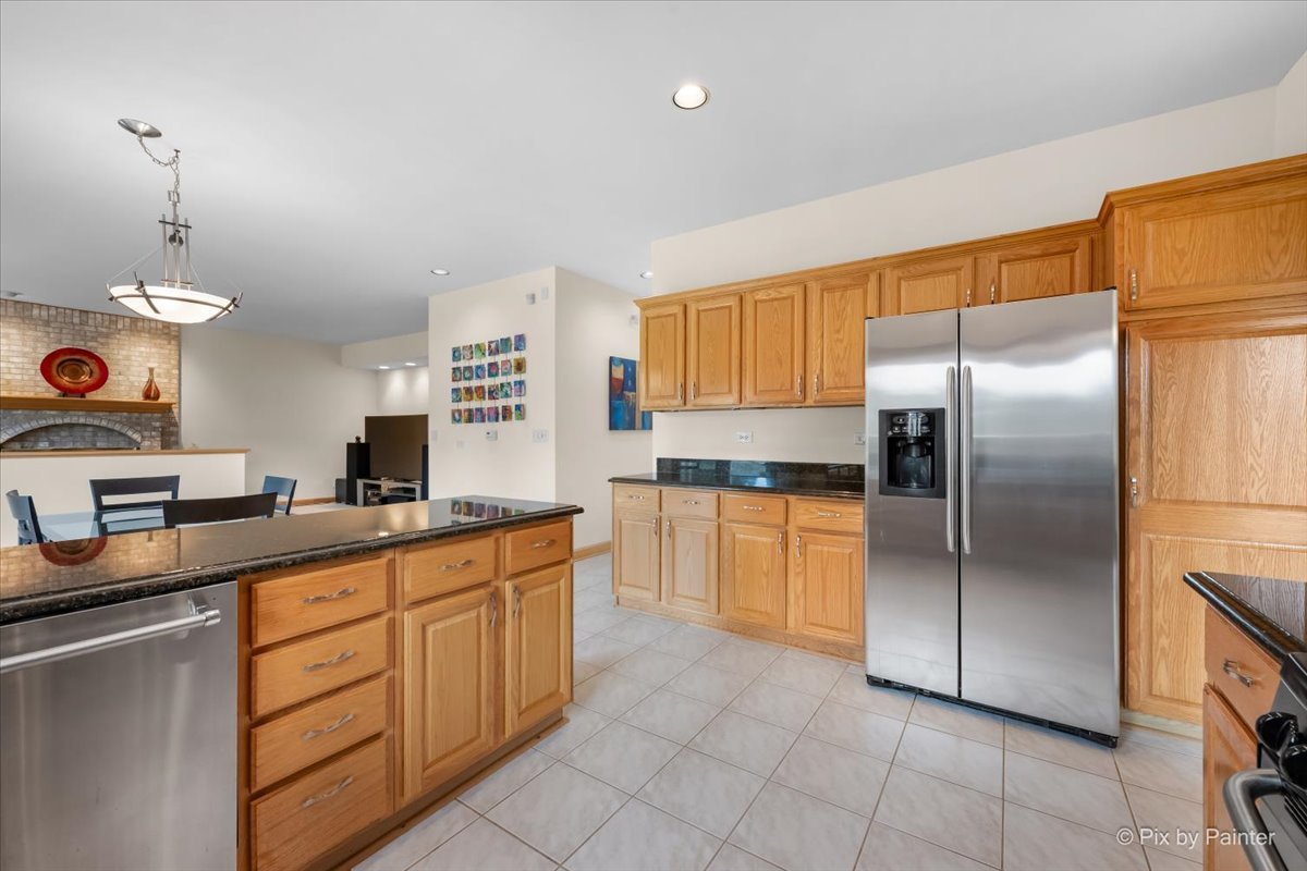 958 W Stonehedge Drive, Addison, IL 60101