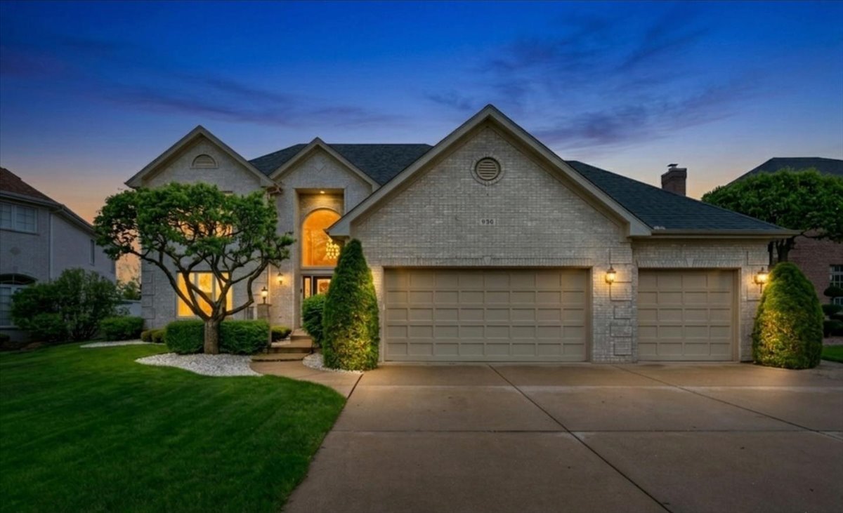 958 W Stonehedge Drive, Addison, IL 60101