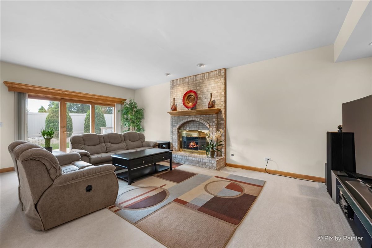 958 W Stonehedge Drive, Addison, IL 60101