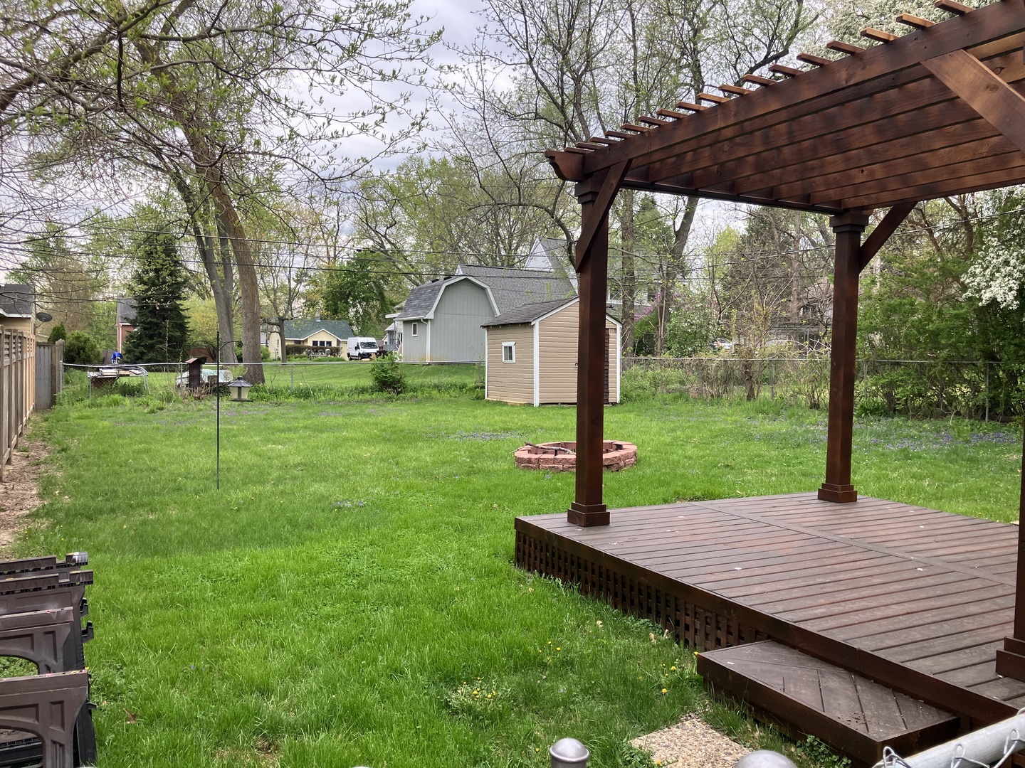 4909 Fountain Lane, Mccullom Lake, IL 60050