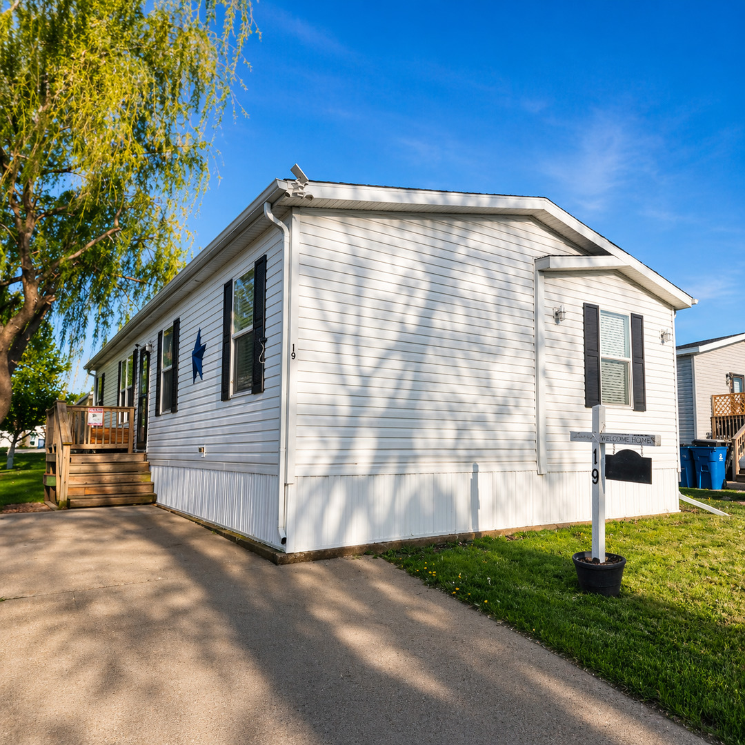 19 SAINT FRANCIS Drive, Bourbonnais, IL 60914