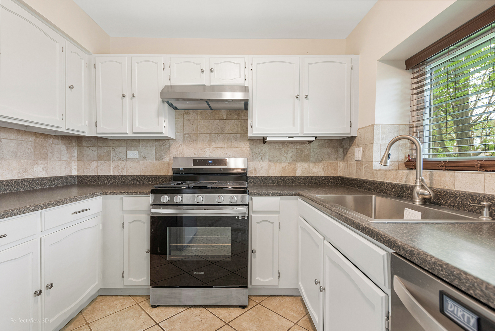 1424 FARRINGTON Lane, Aurora, IL 60504