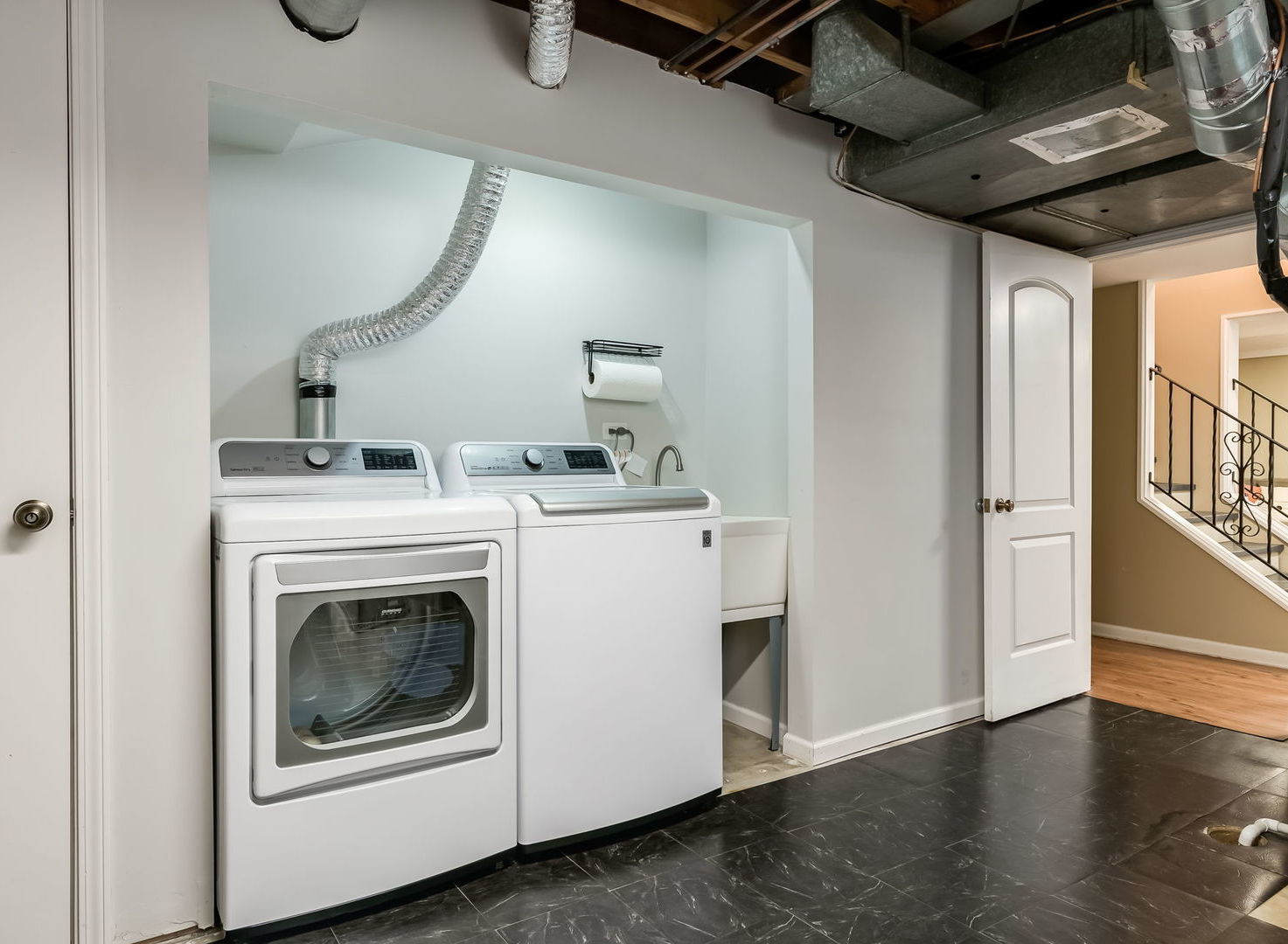 774 S Euclid Avenue, Elmhurst, IL 60126