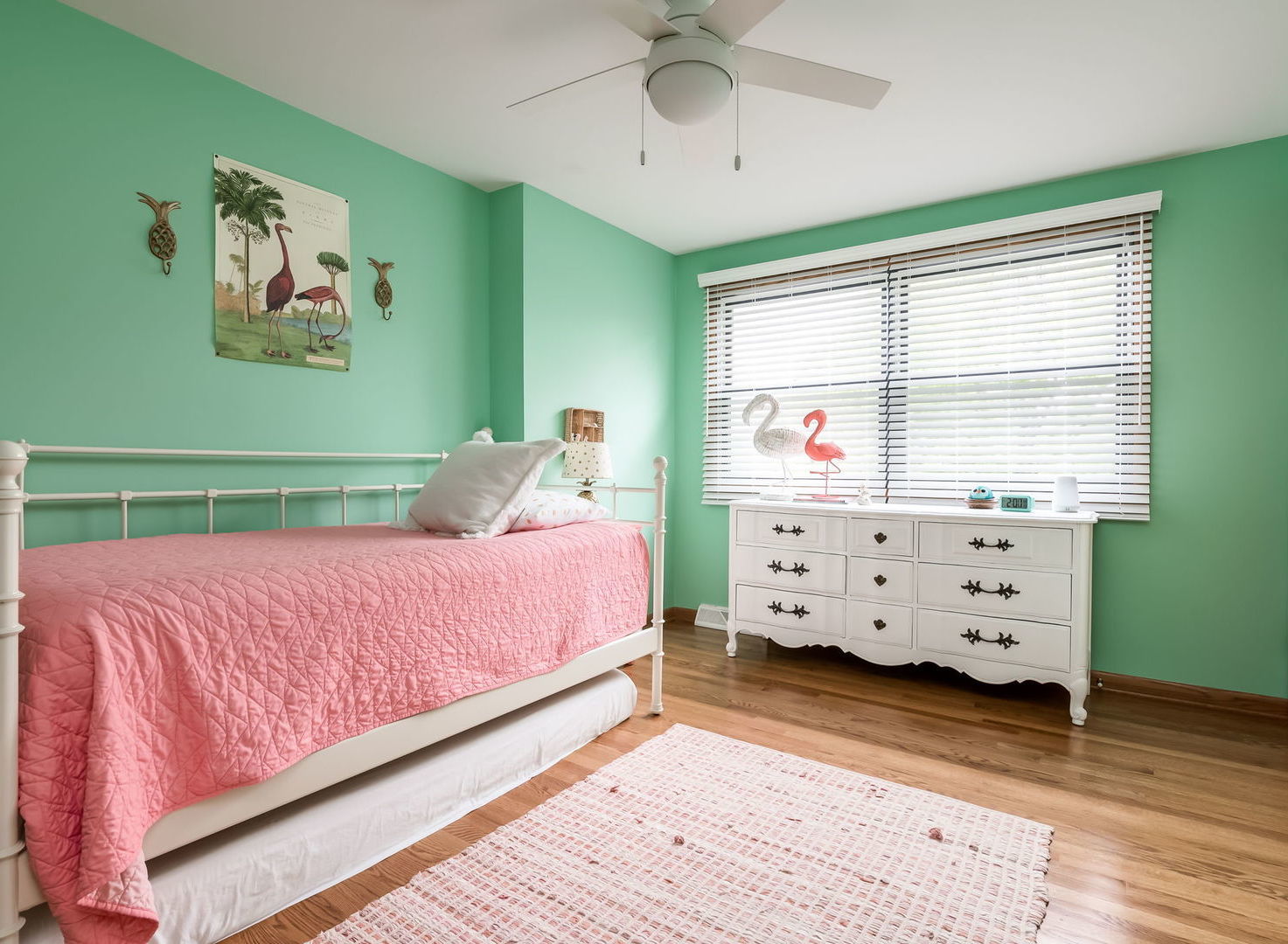 774 S Euclid Avenue, Elmhurst, IL 60126