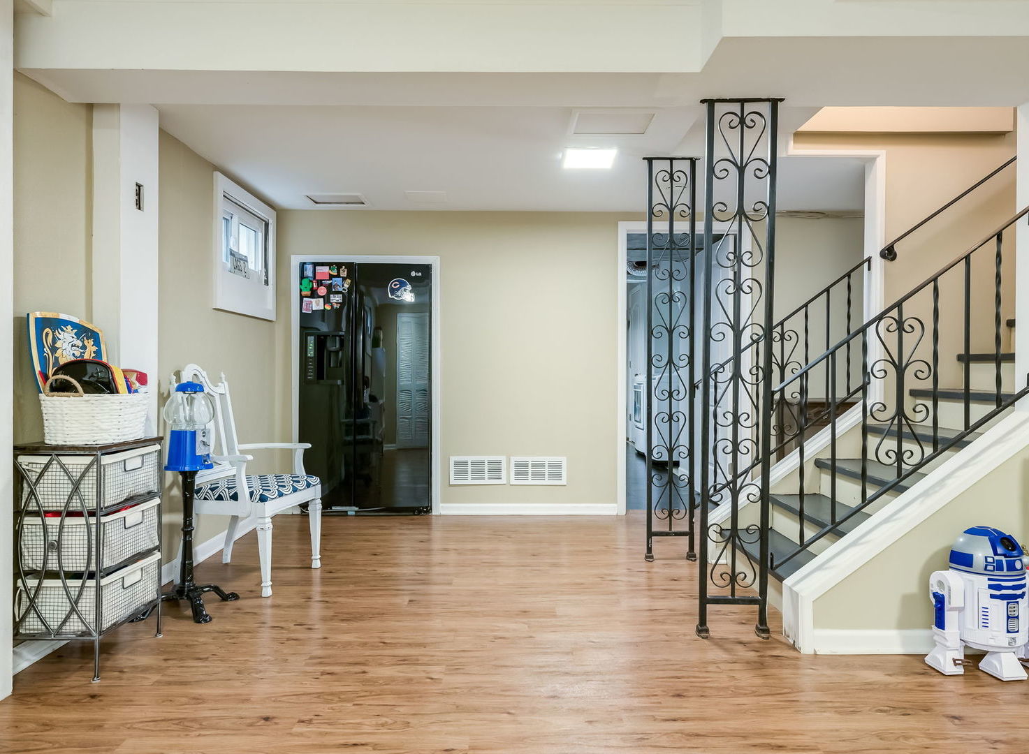 774 S Euclid Avenue, Elmhurst, IL 60126