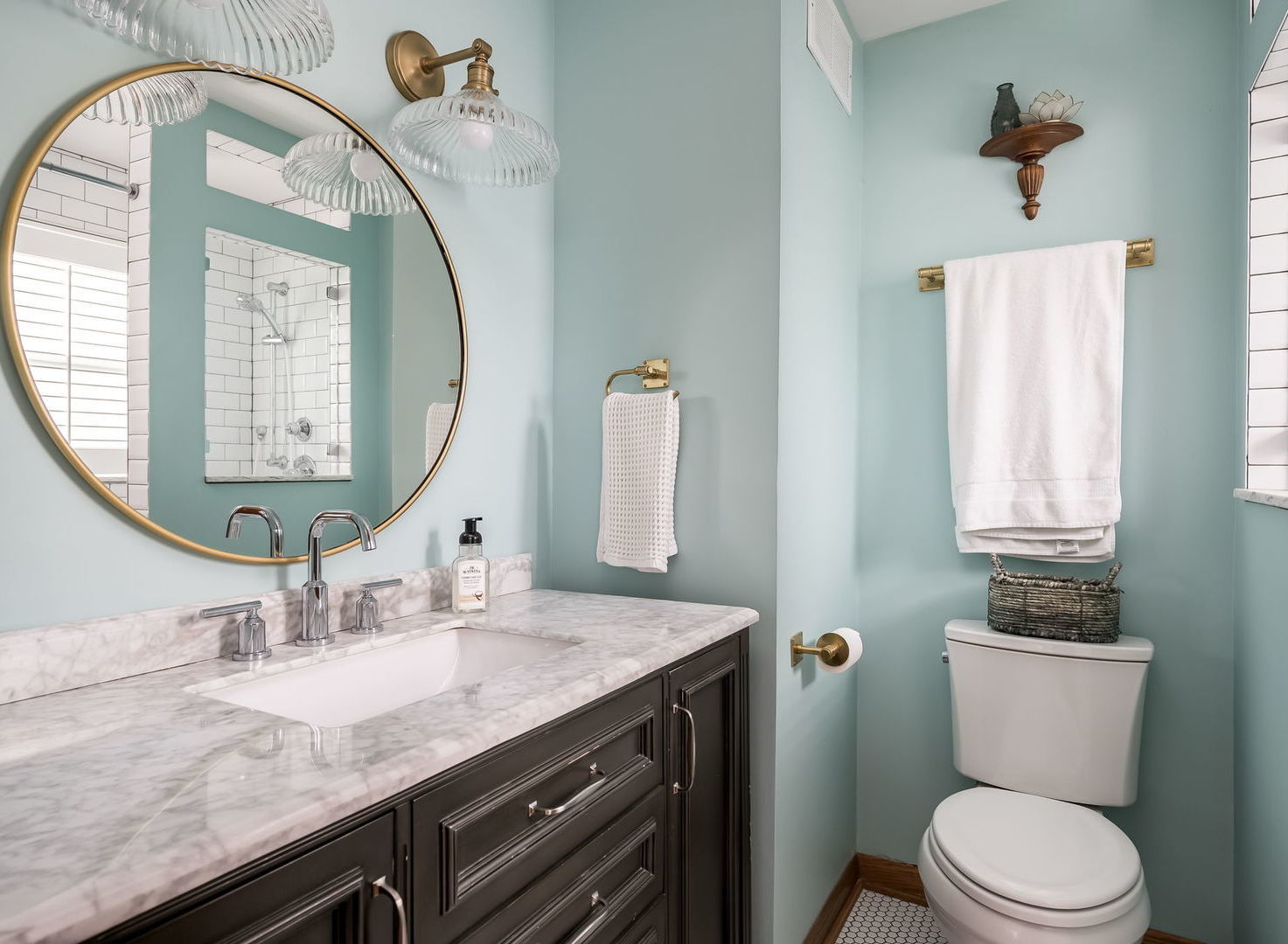 774 S Euclid Avenue, Elmhurst, IL 60126