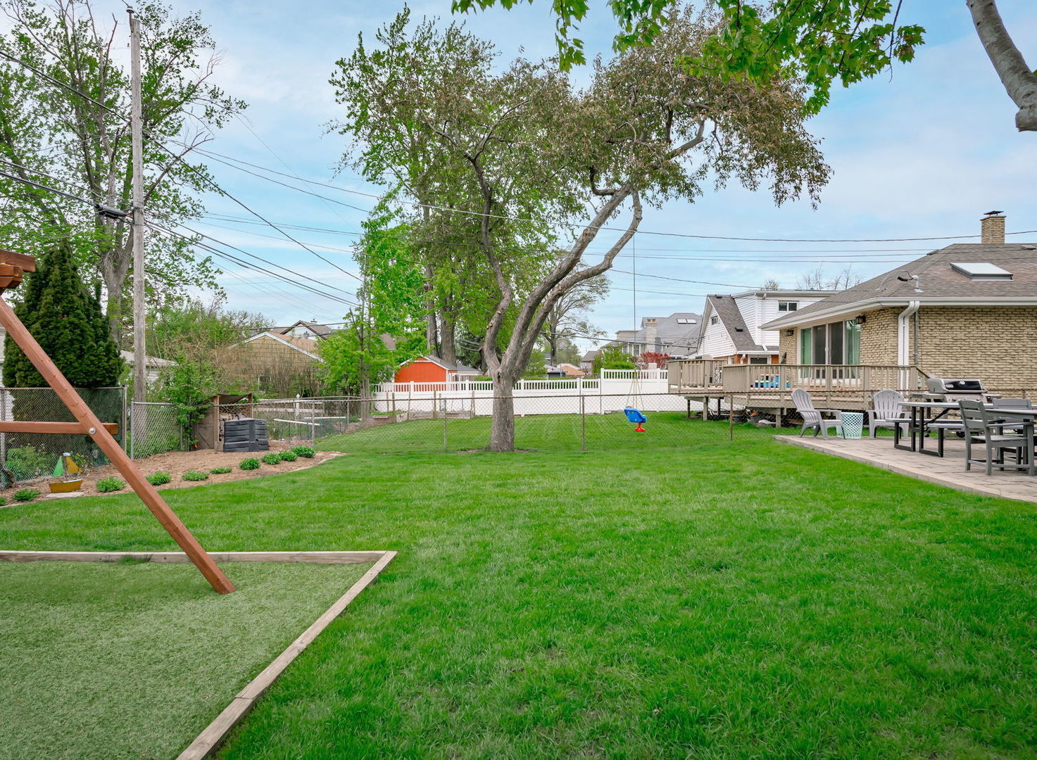 774 S Euclid Avenue, Elmhurst, IL 60126