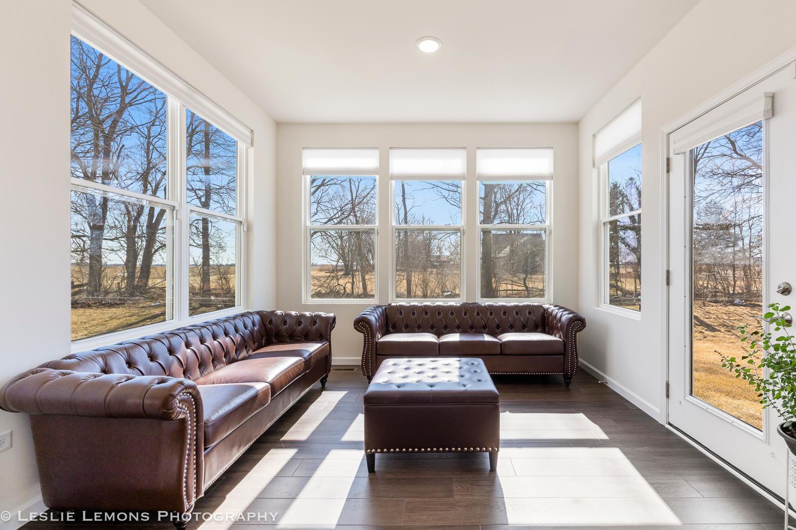 2225 Bent Grass Way, Bolingbrook, IL 60490