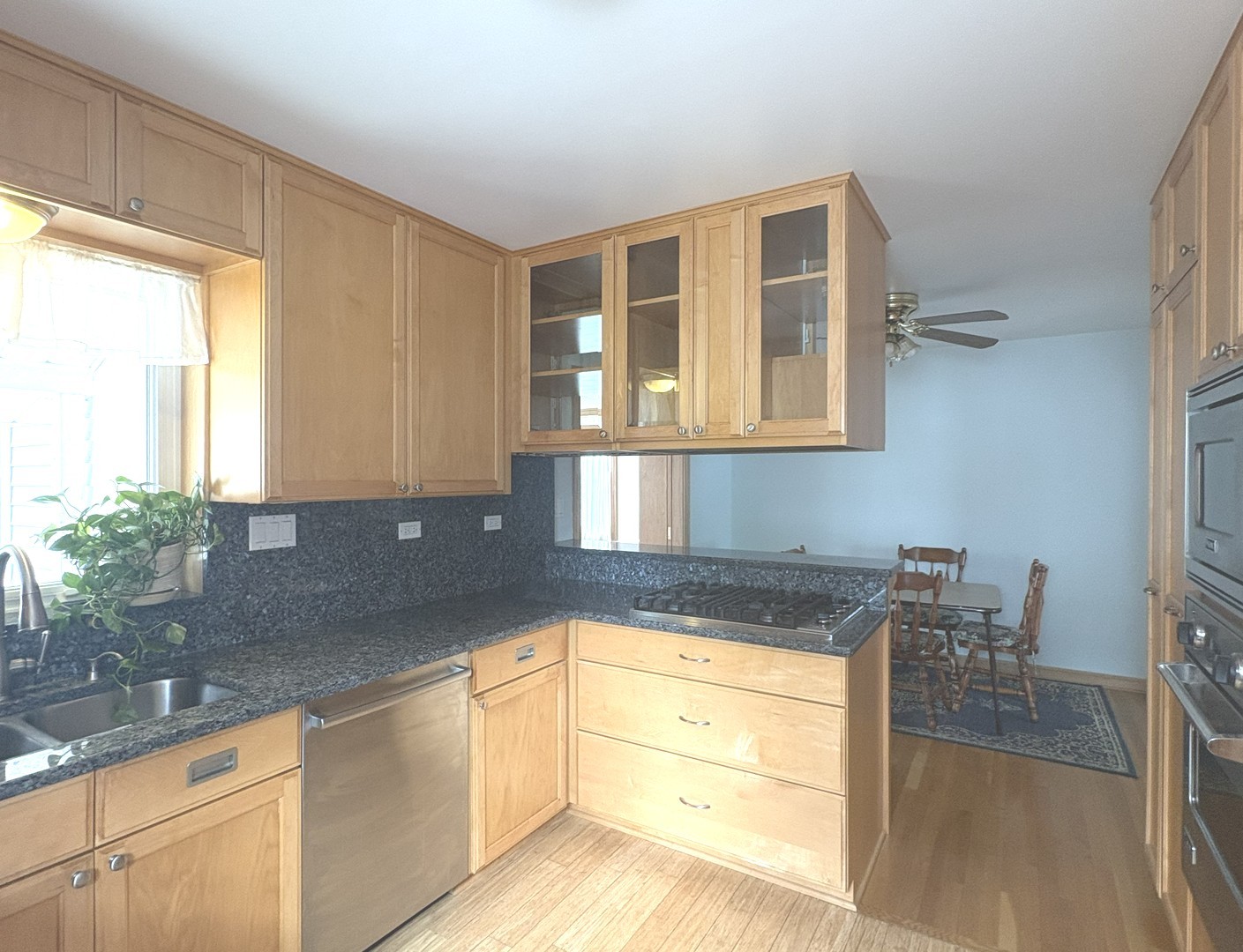 560 N Lavergne Avenue, Northlake, IL 60164