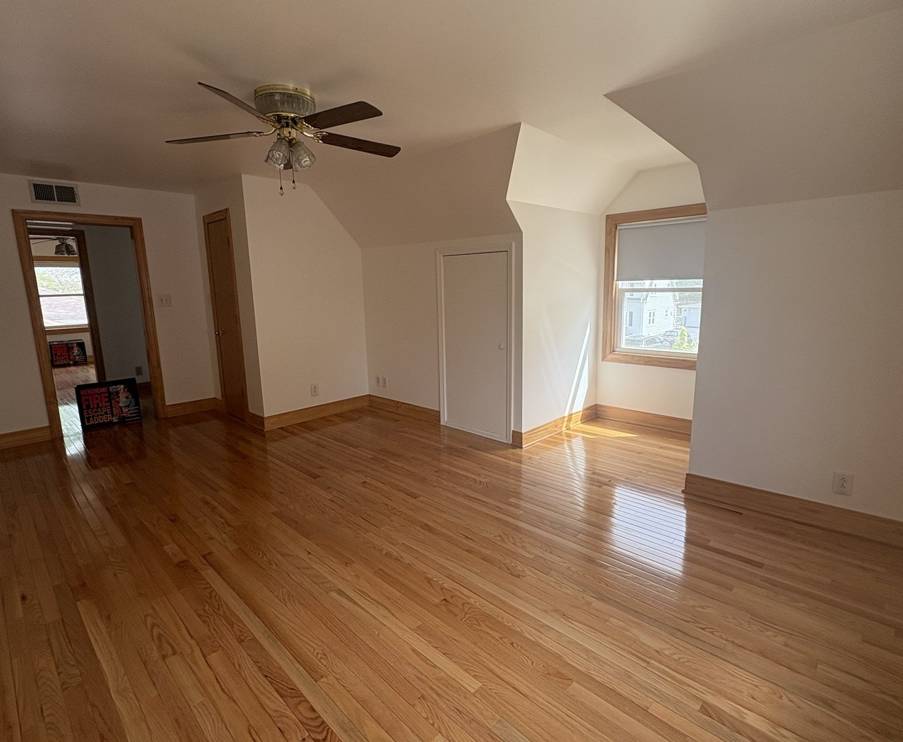560 N Lavergne Avenue, Northlake, IL 60164