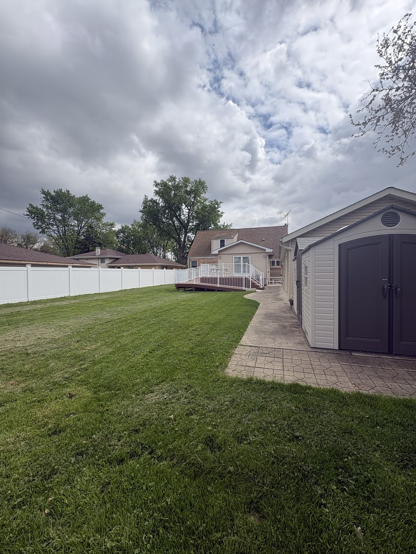 560 N Lavergne Avenue, Northlake, IL 60164