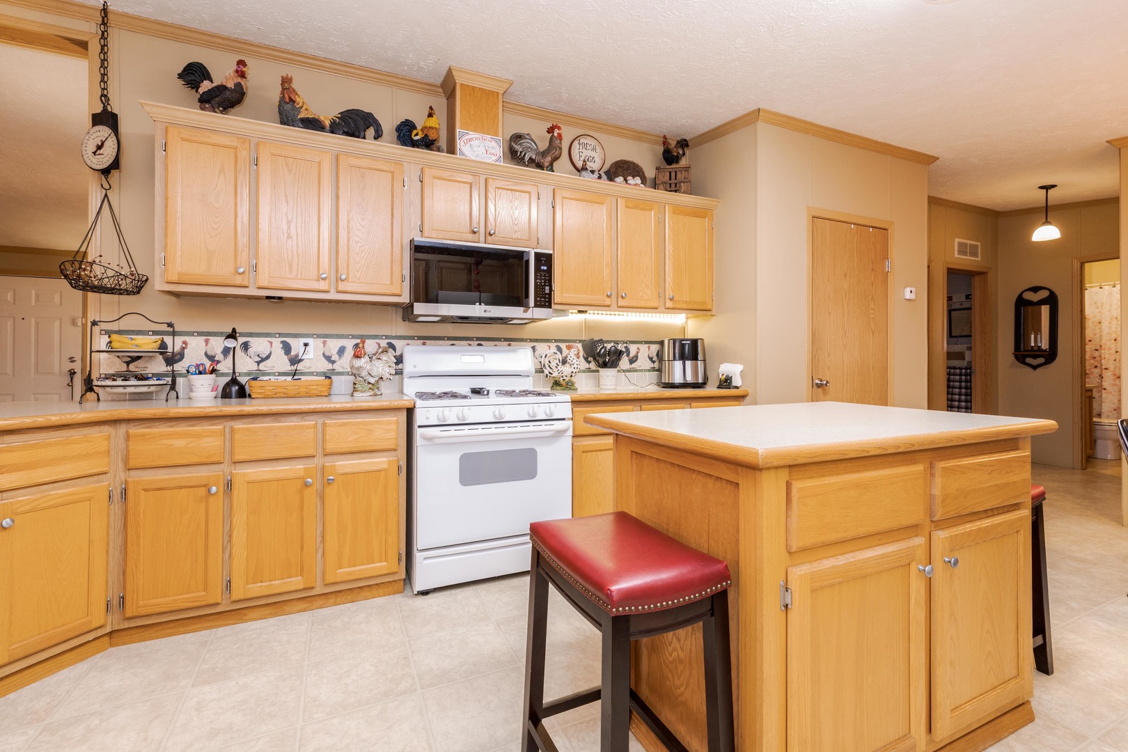 1129 11th Street, Bloomington, IL 61704