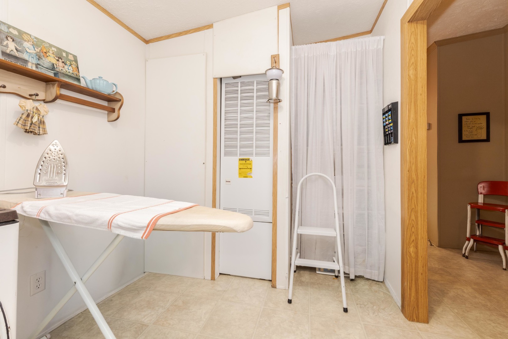 1129 11th Street, Bloomington, IL 61704