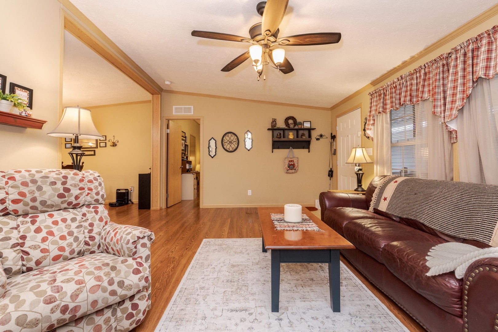 1129 11th Street, Bloomington, IL 61704