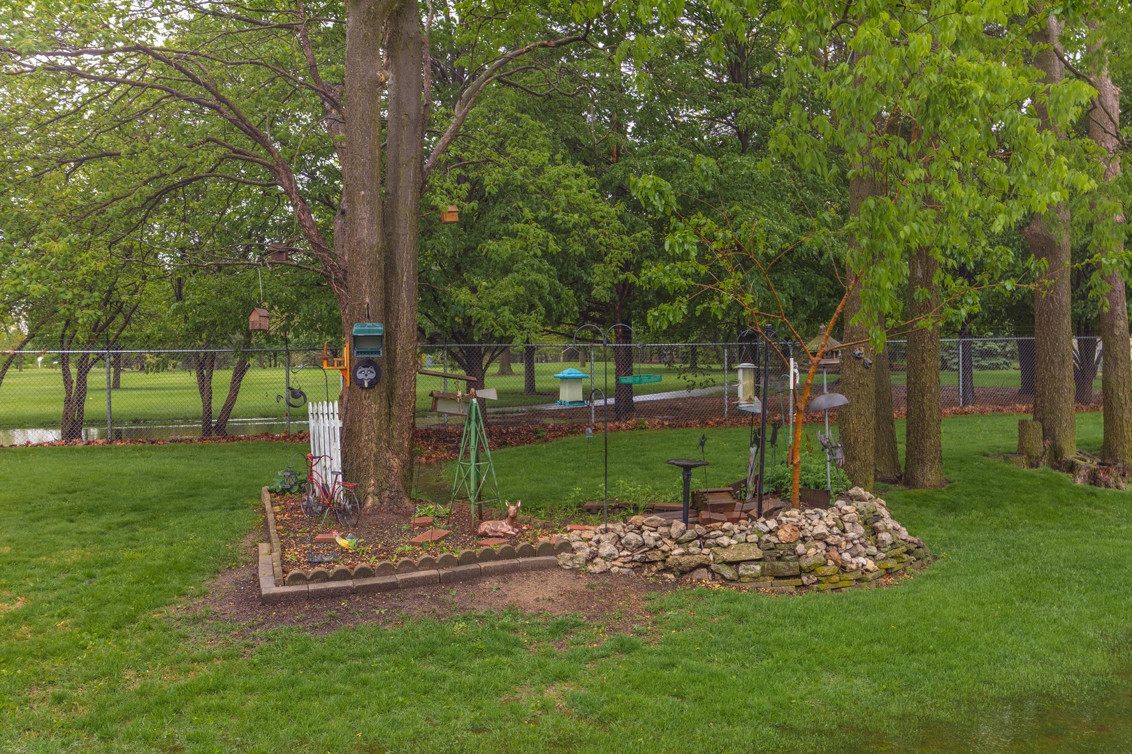 1129 11th Street, Bloomington, IL 61704