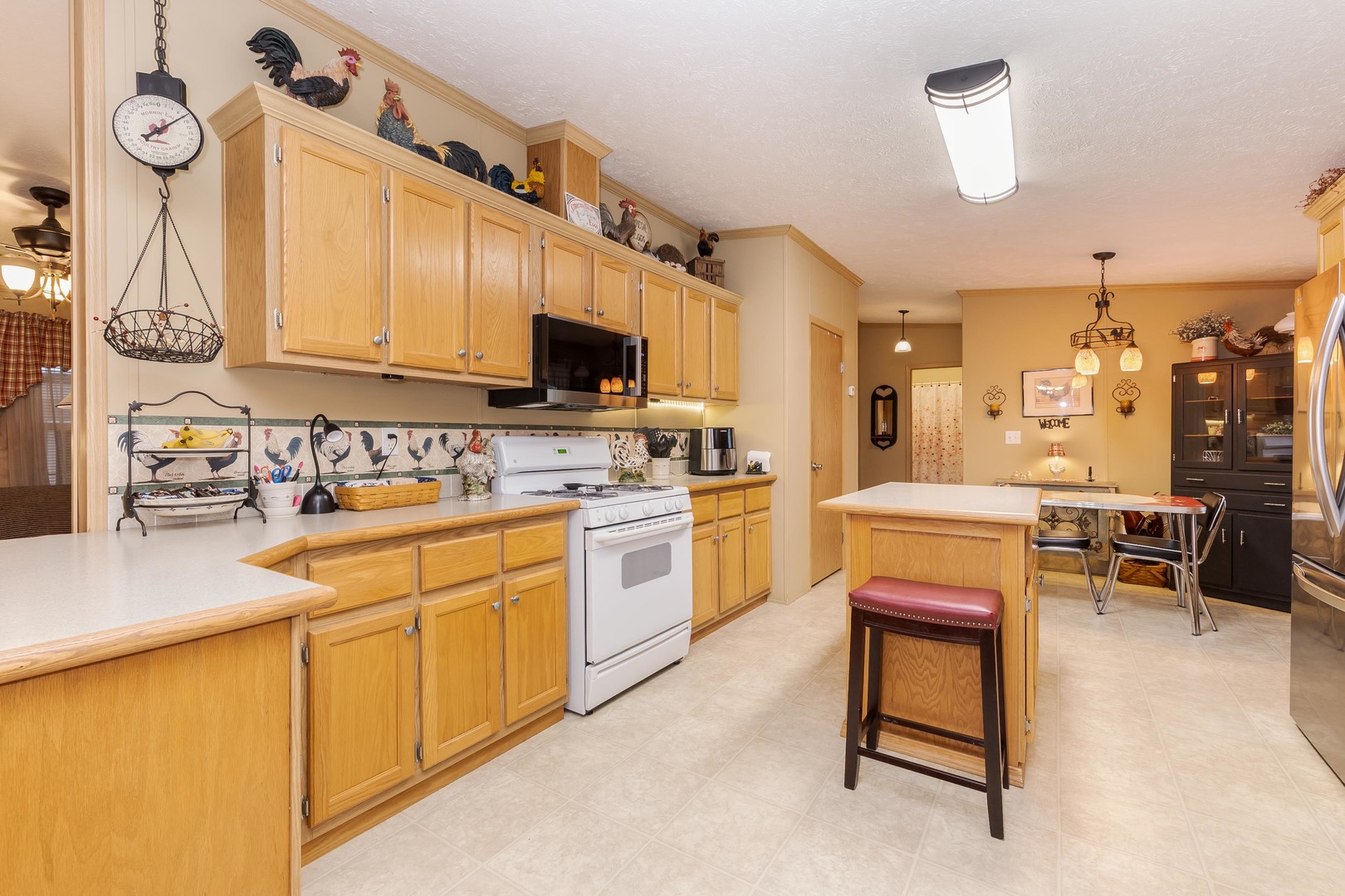 1129 11th Street, Bloomington, IL 61704