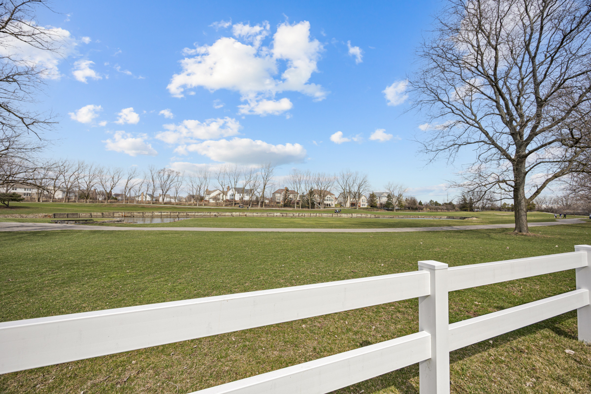 1634 Vermont Drive, Elk Grove Village, IL 60007