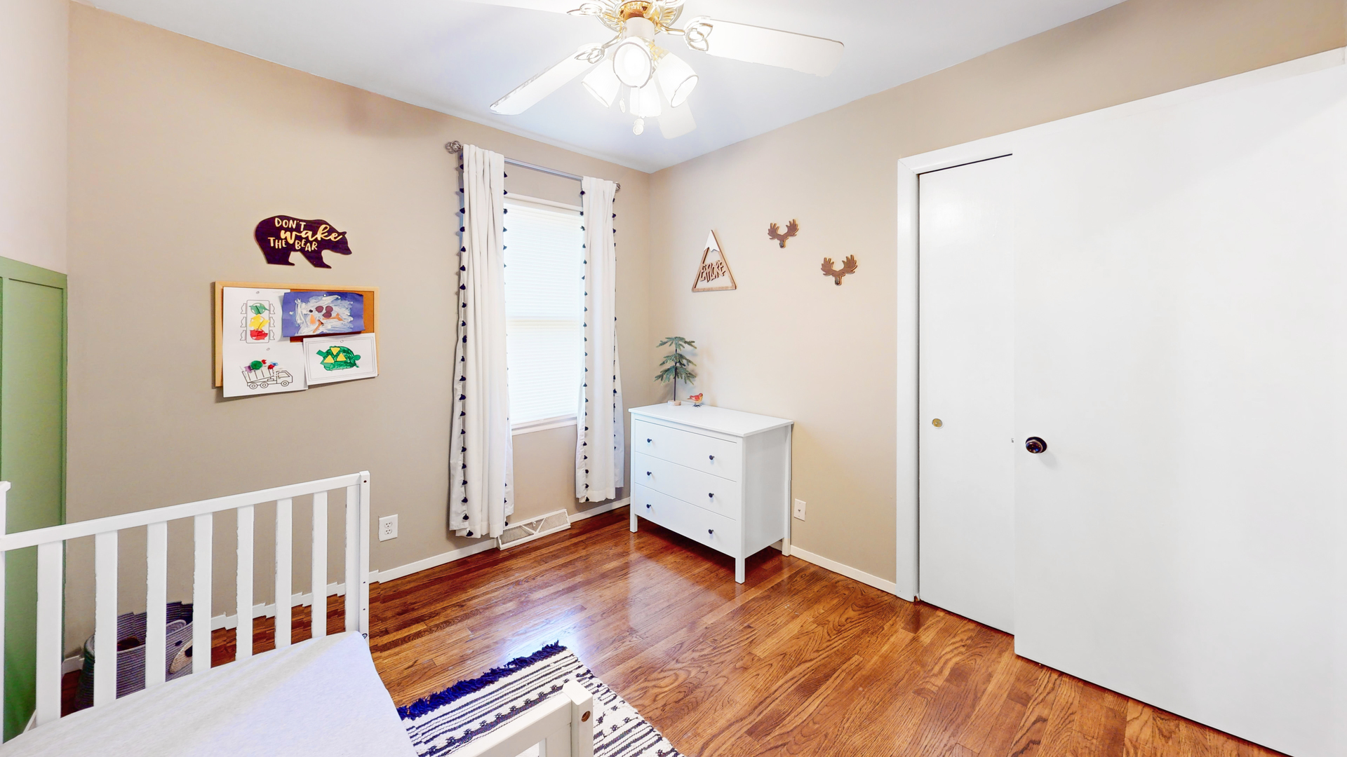 311 E Jones Street, Plano, IL 60545