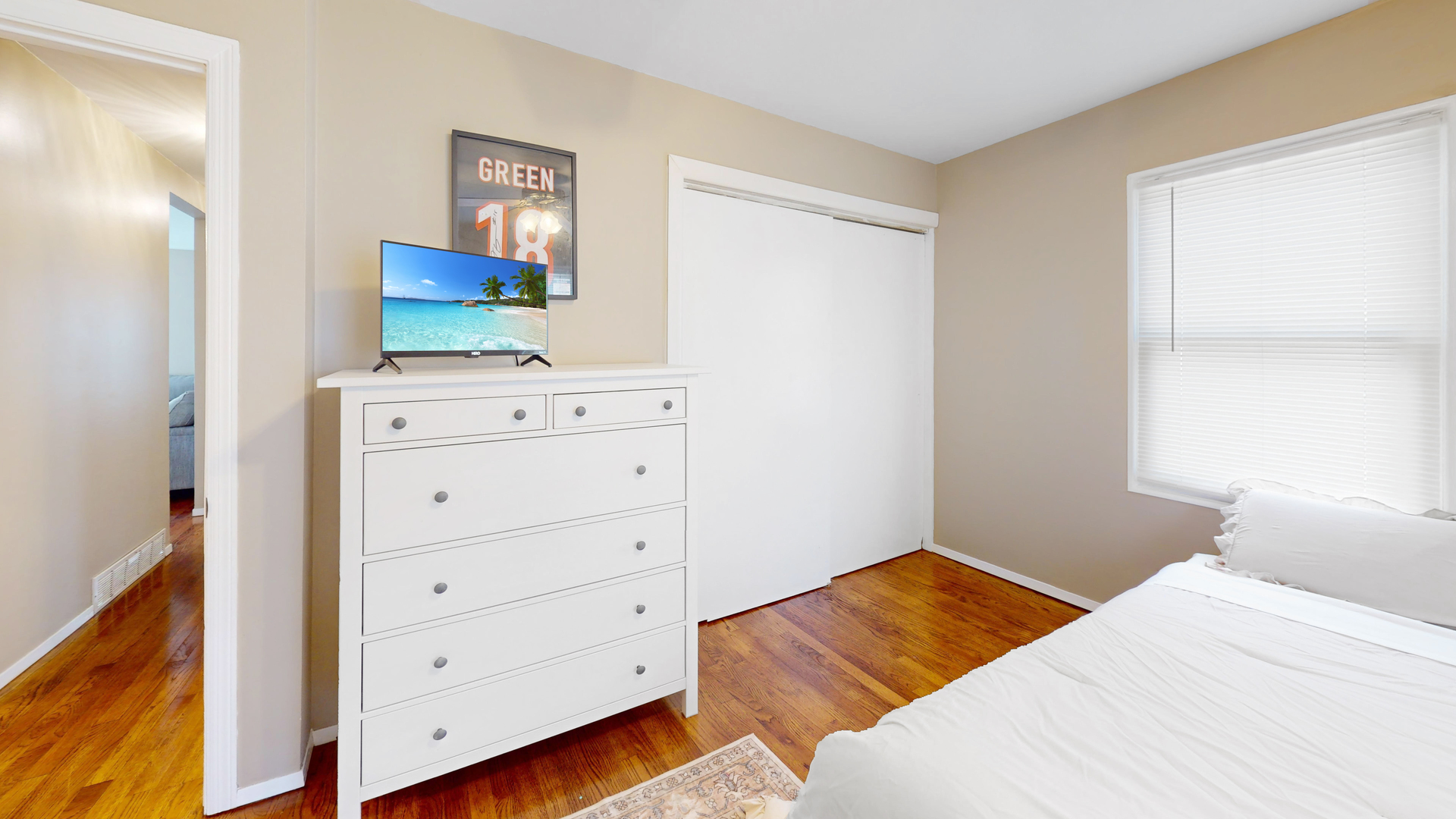 311 E Jones Street, Plano, IL 60545