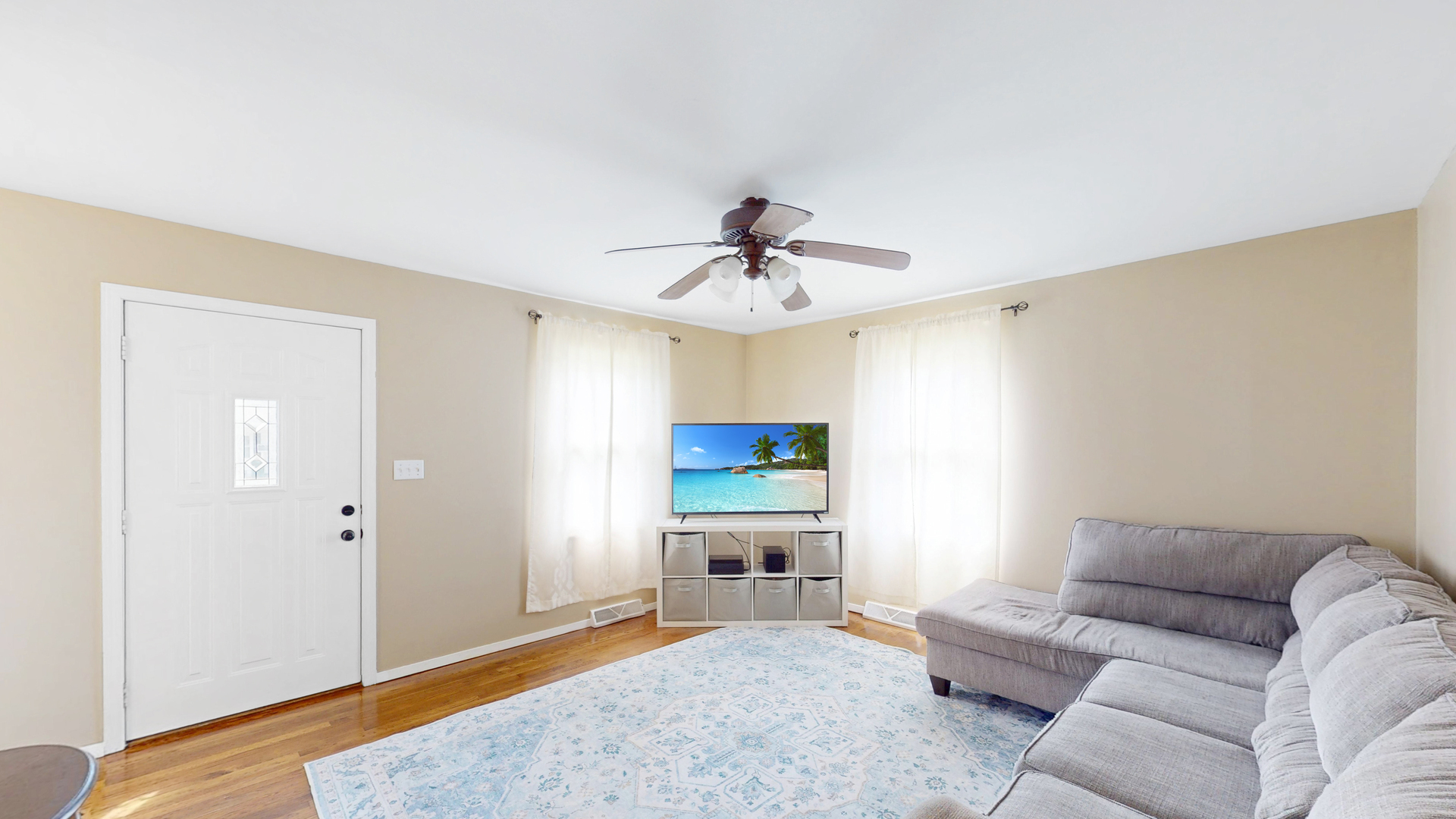 311 E Jones Street, Plano, IL 60545