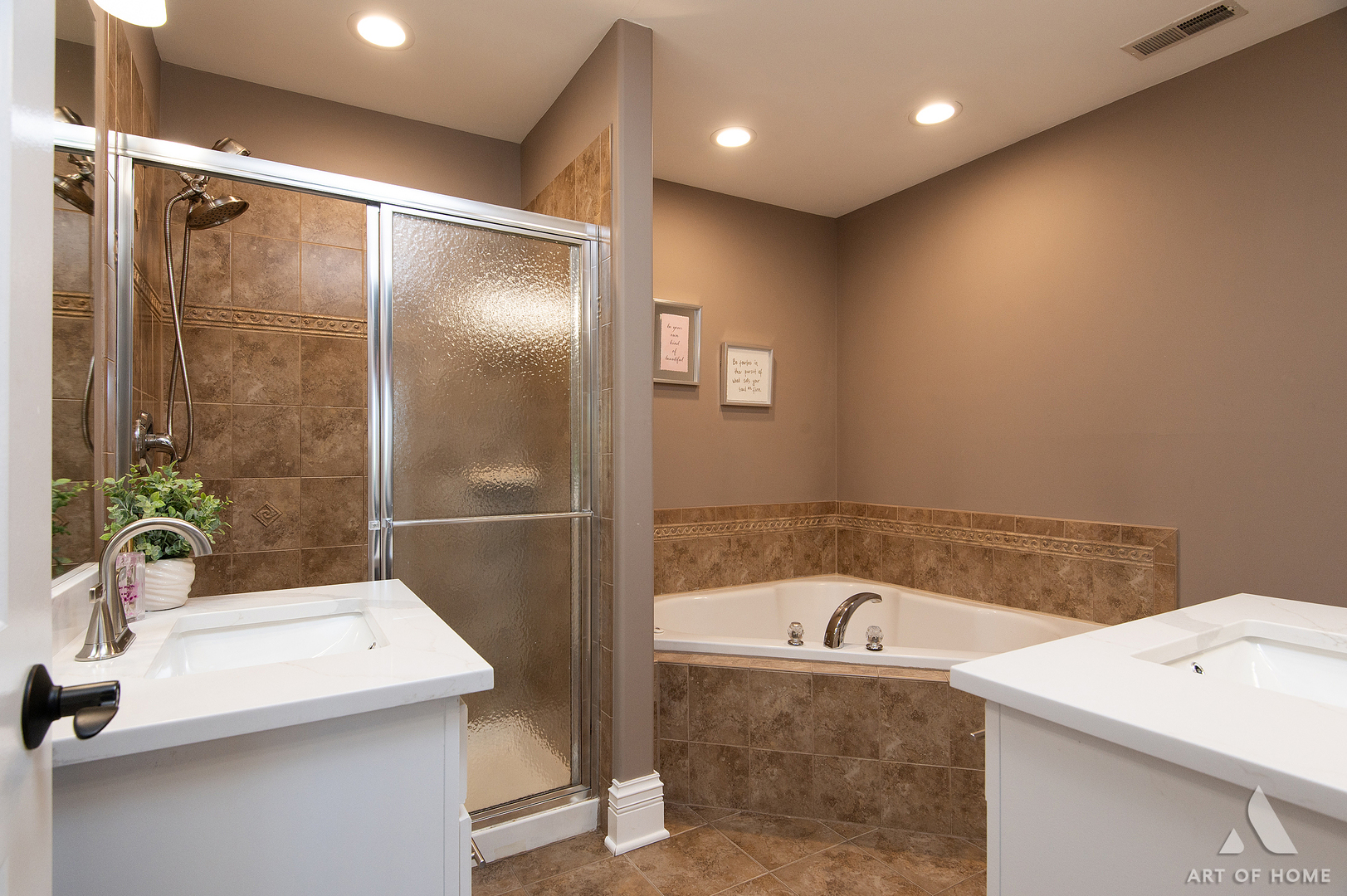 1139 James Peter Court, Darien, IL 60561