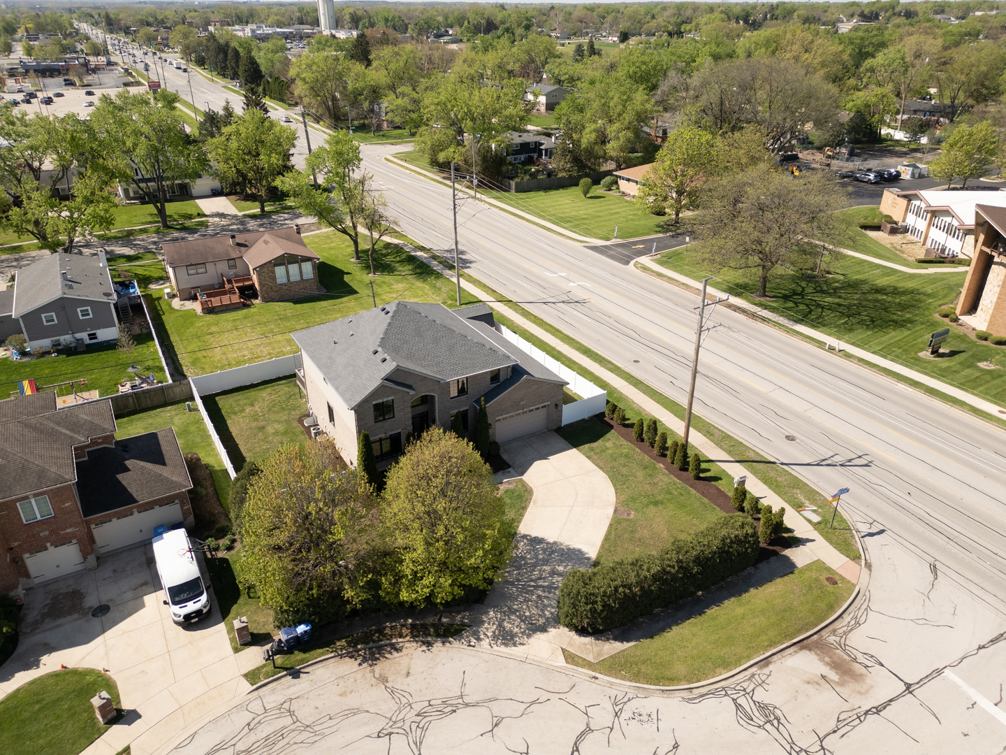 1139 James Peter Court, Darien, IL 60561