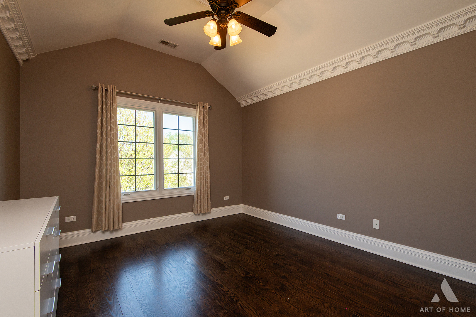 1139 James Peter Court, Darien, IL 60561