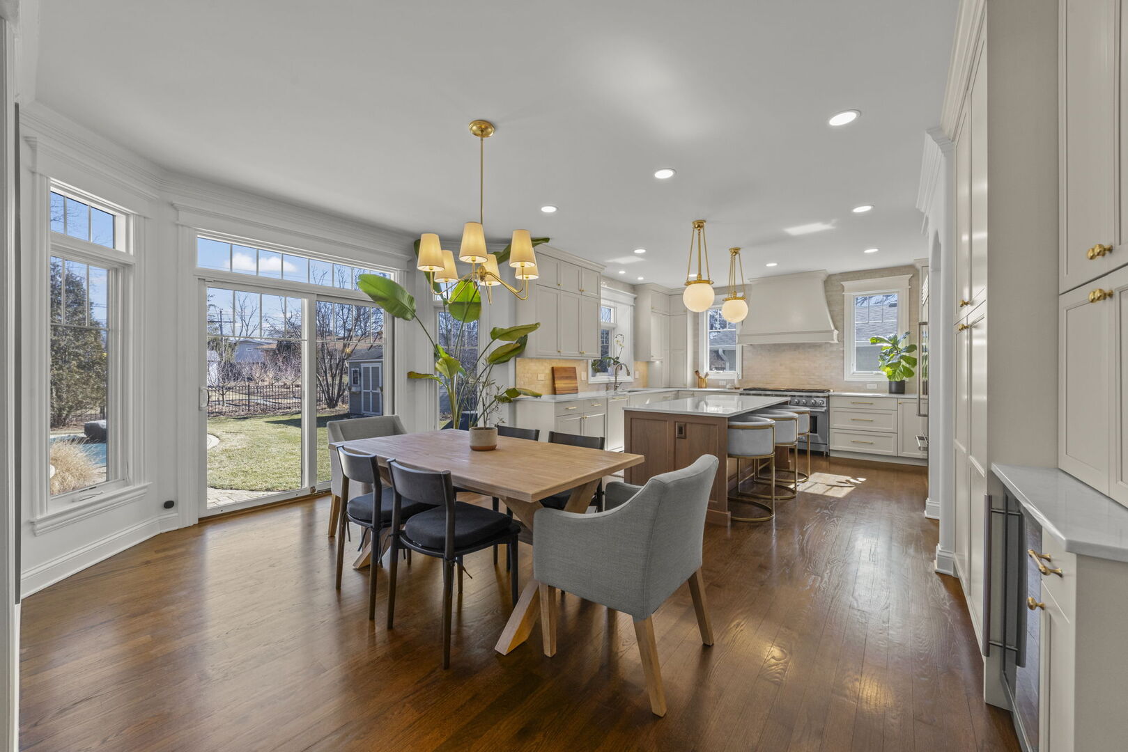 1723 Driving Park Road, Wheaton, IL 60187