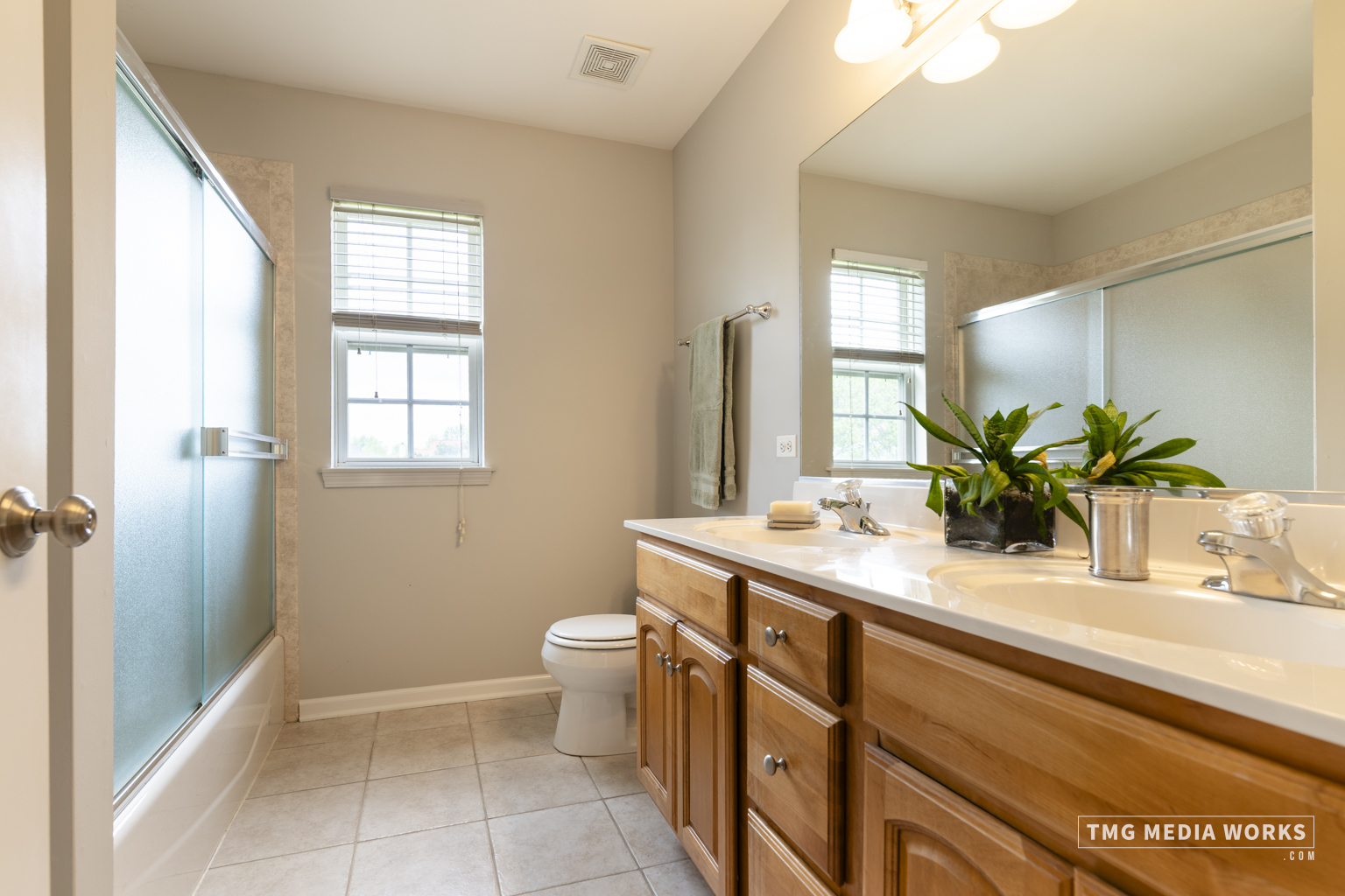 5624 BERGAMOT Court, Naperville, IL 60564