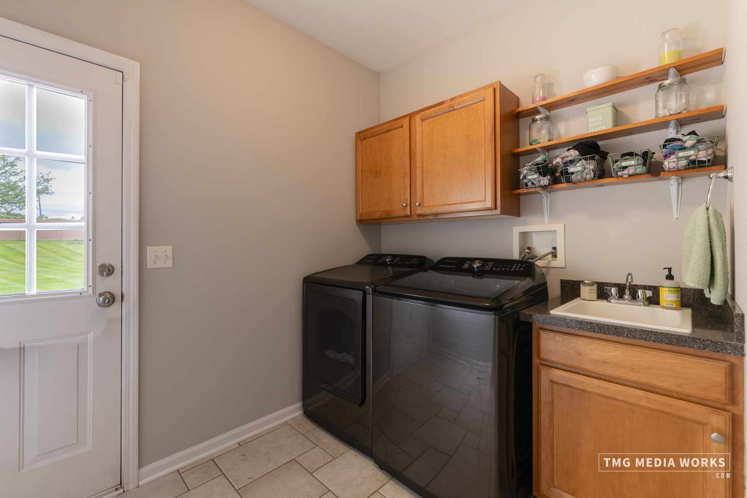 5624 BERGAMOT Court, Naperville, IL 60564