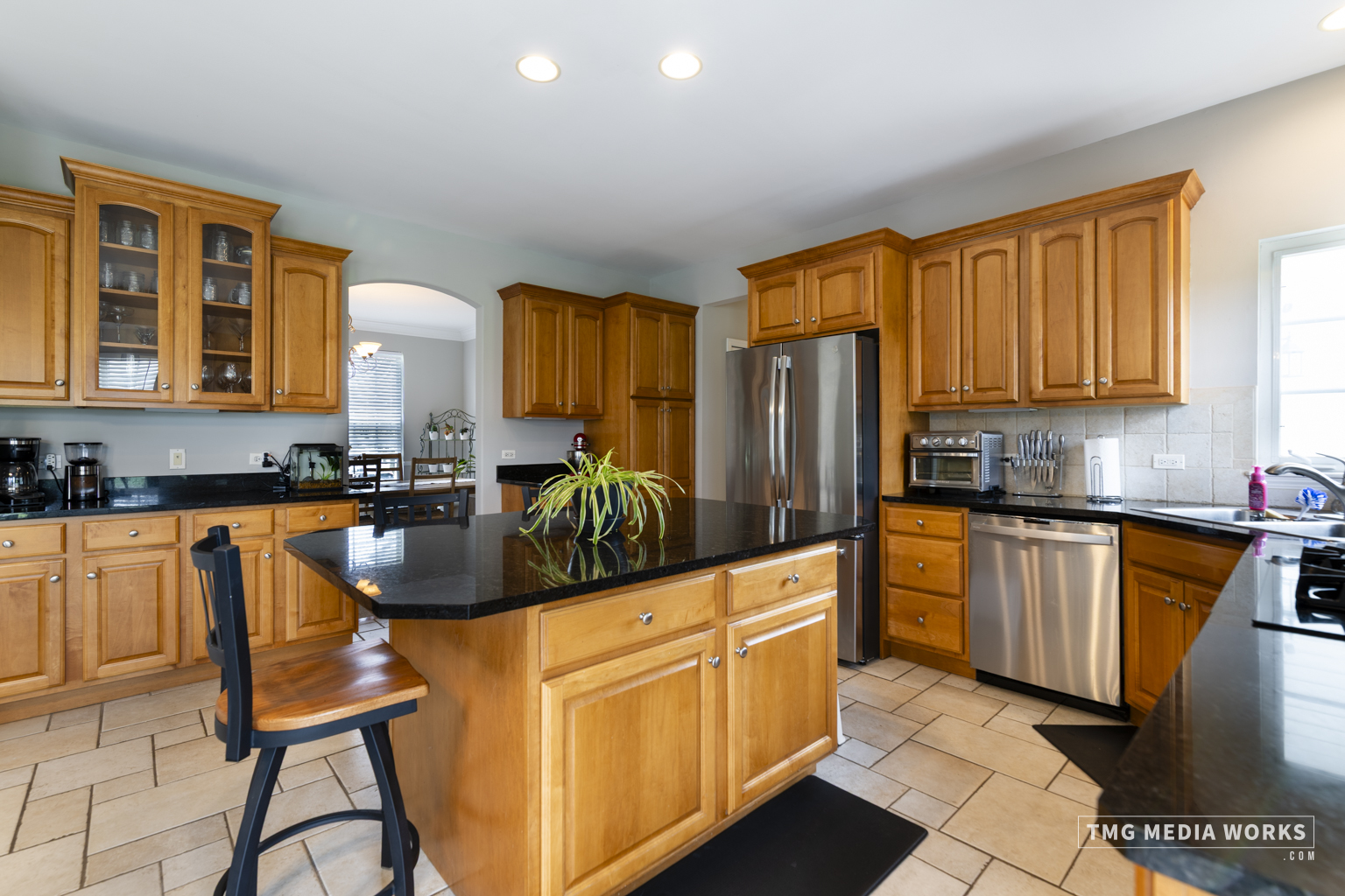 5624 BERGAMOT Court, Naperville, IL 60564