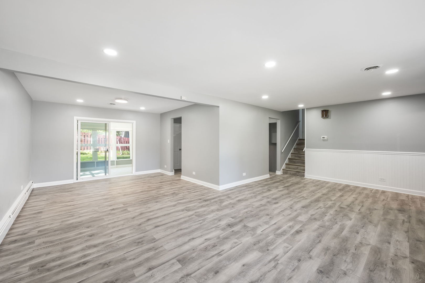 8746 S 81st Court, Hickory Hills, IL 60457