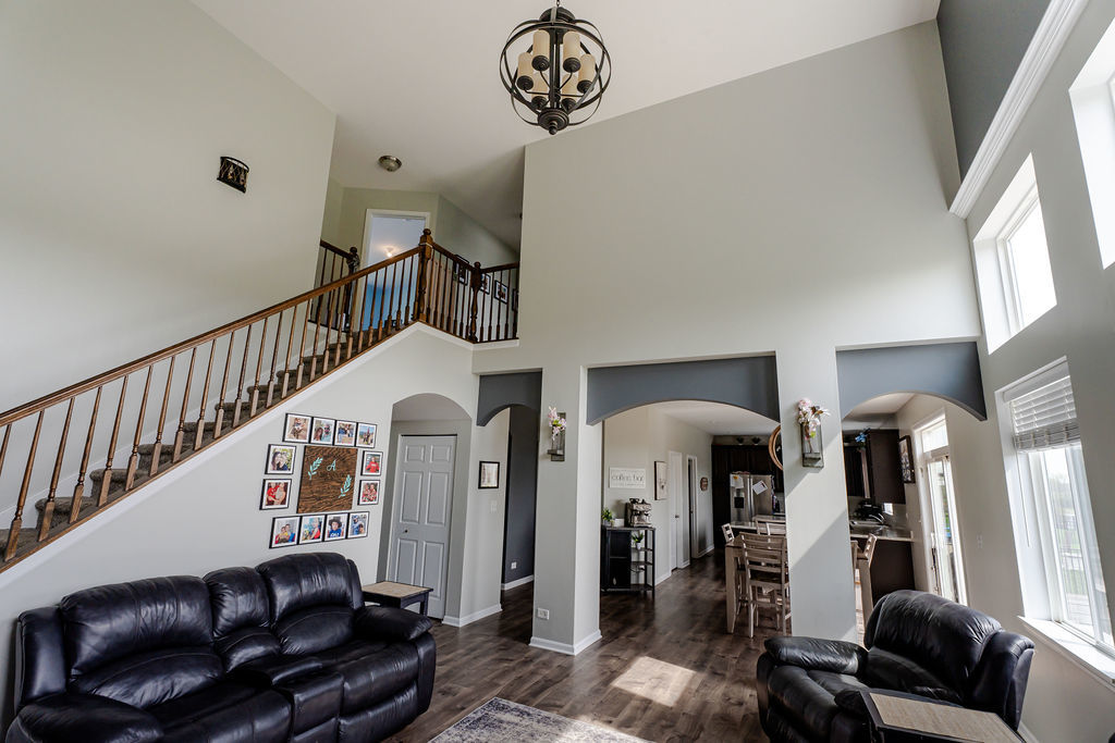 840 Wildwood Drive, Pingree Grove, IL 60140