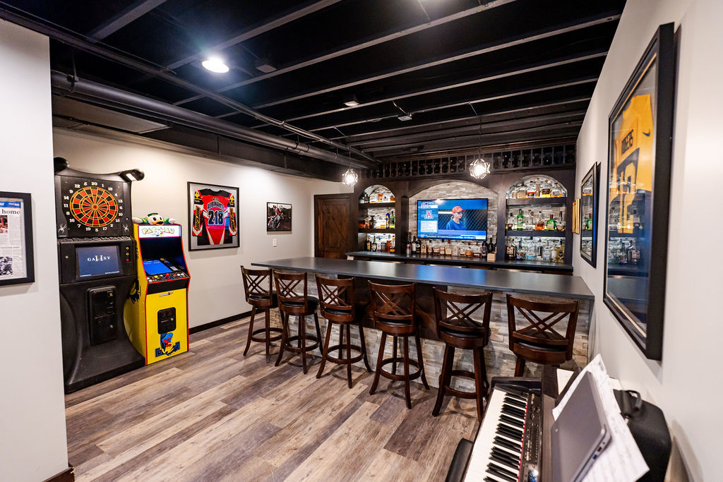 840 Wildwood Drive, Pingree Grove, IL 60140