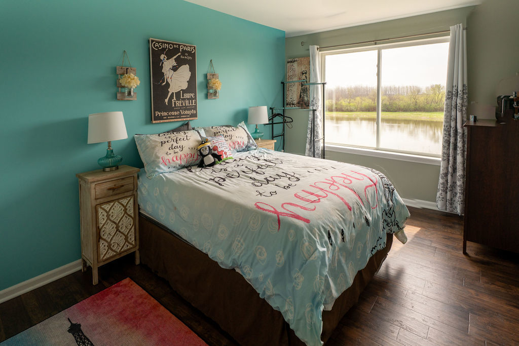 840 Wildwood Drive, Pingree Grove, IL 60140