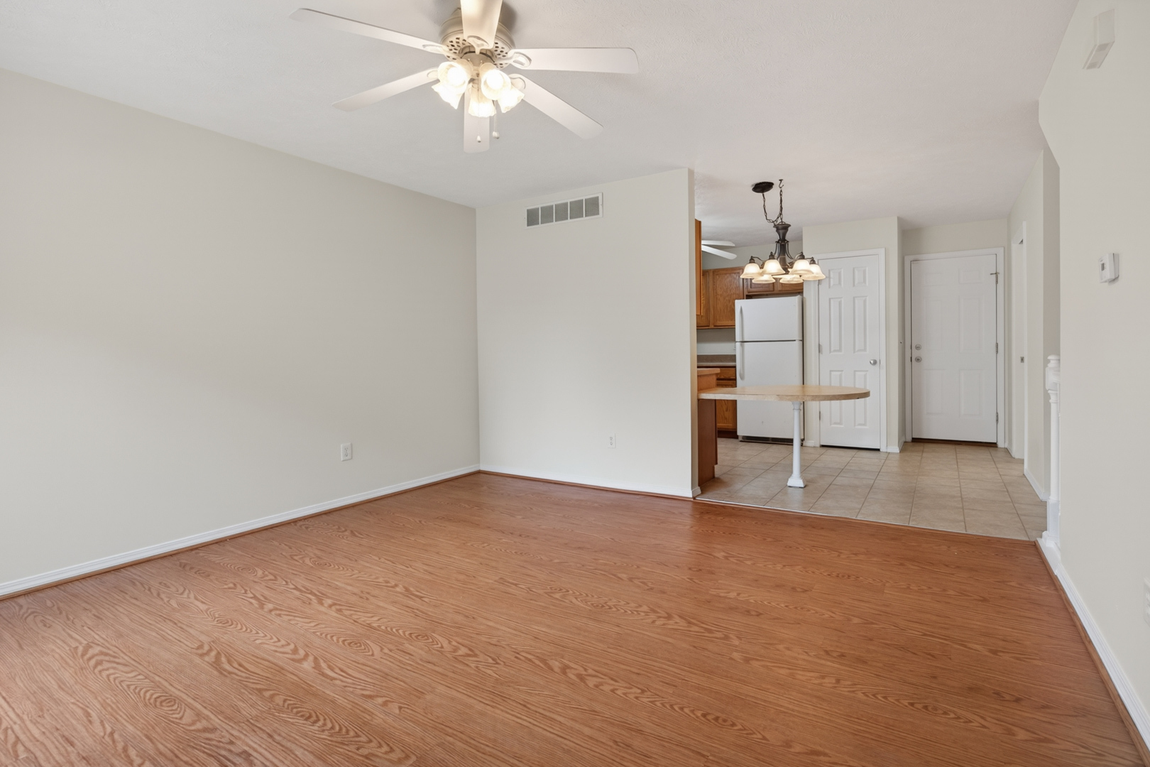 3 Ross Drive #6, Bloomington, IL 61701