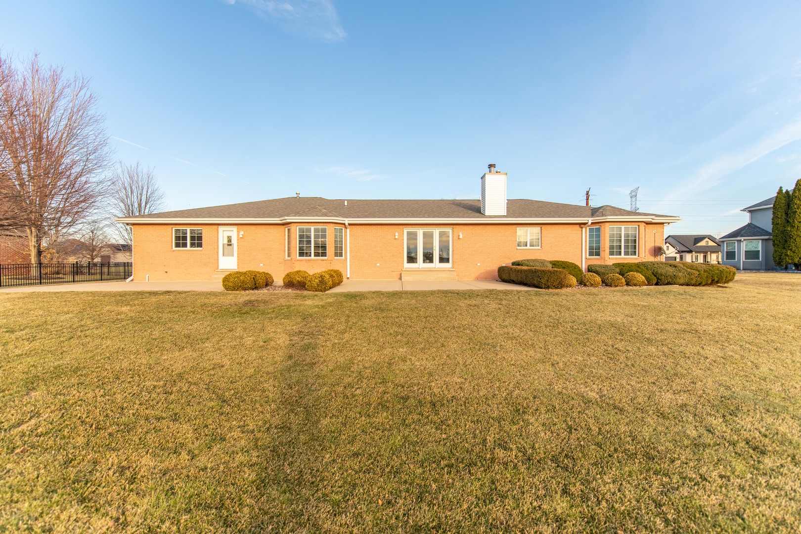 18816 S Chestnut Drive, Shorewood, IL 60404