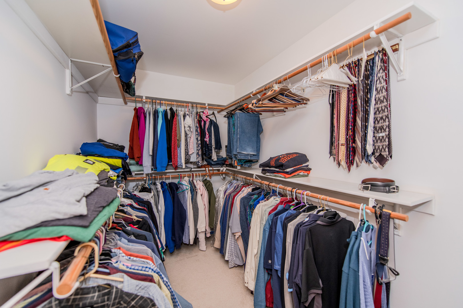 18816 S Chestnut Drive, Shorewood, IL 60404