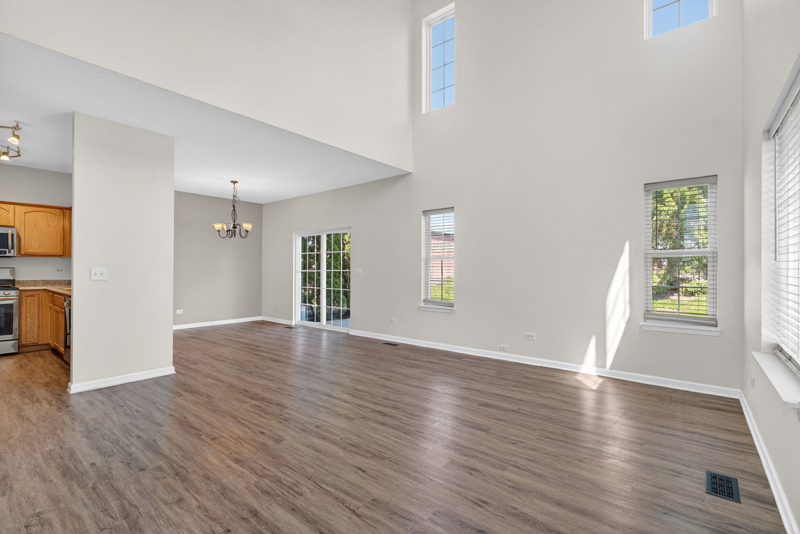 1120 Coneflower Court, Minooka, IL 60447