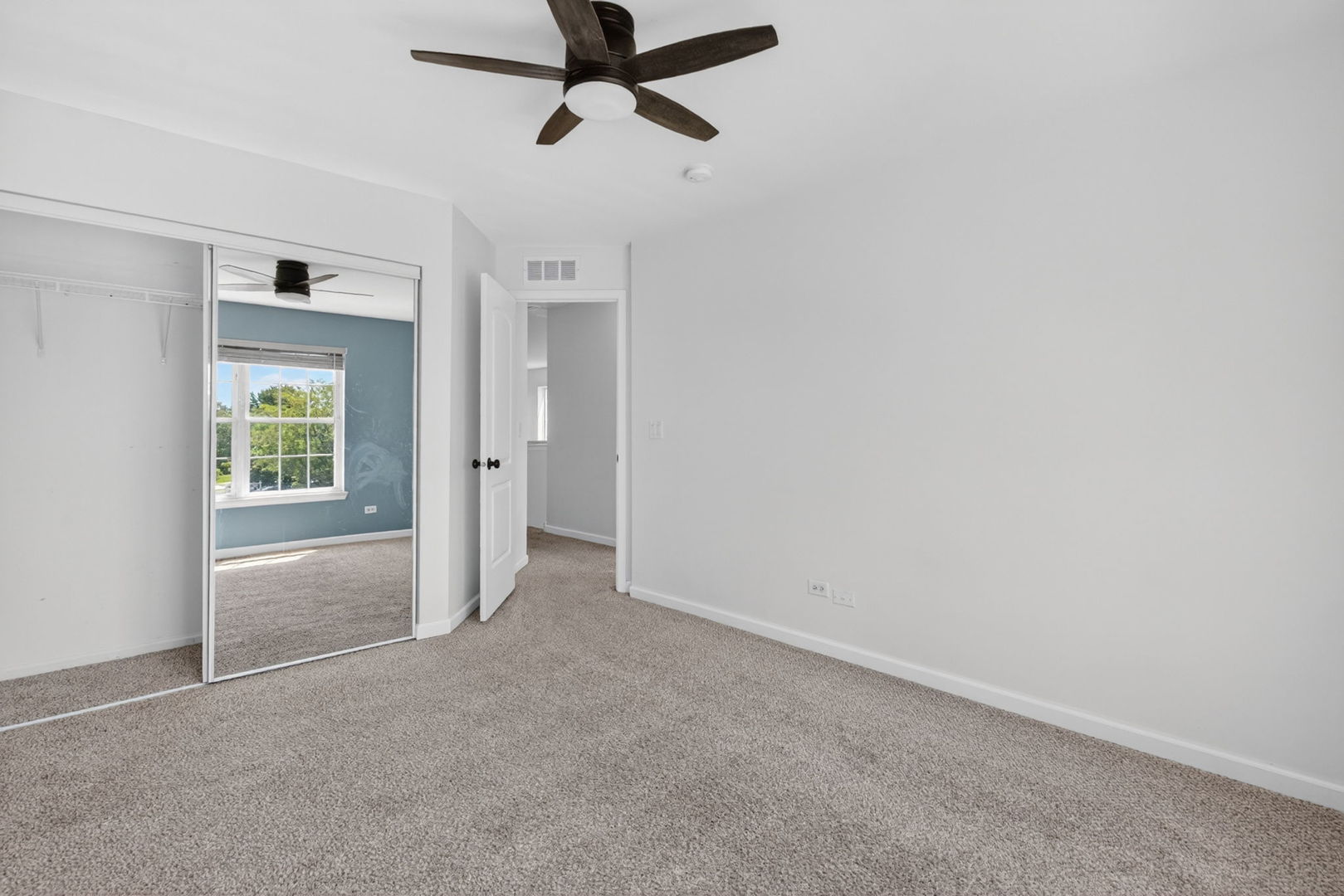 1120 Coneflower Court, Minooka, IL 60447
