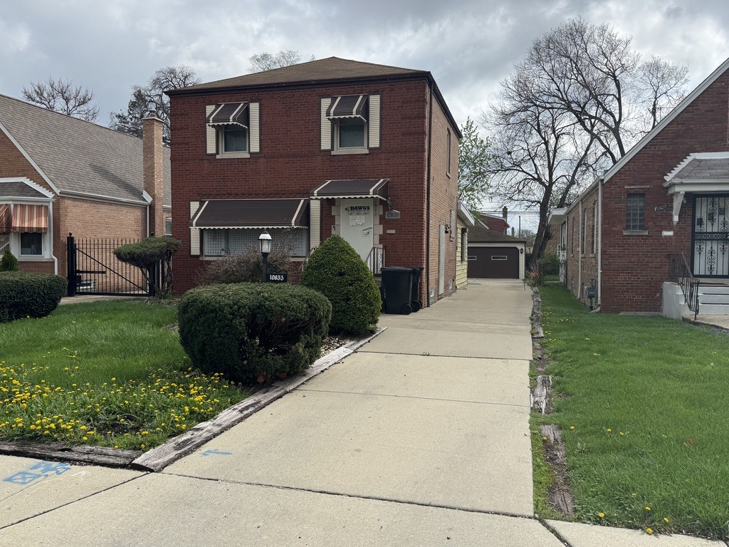 10835 S Peoria Street, Chicago, IL 60643