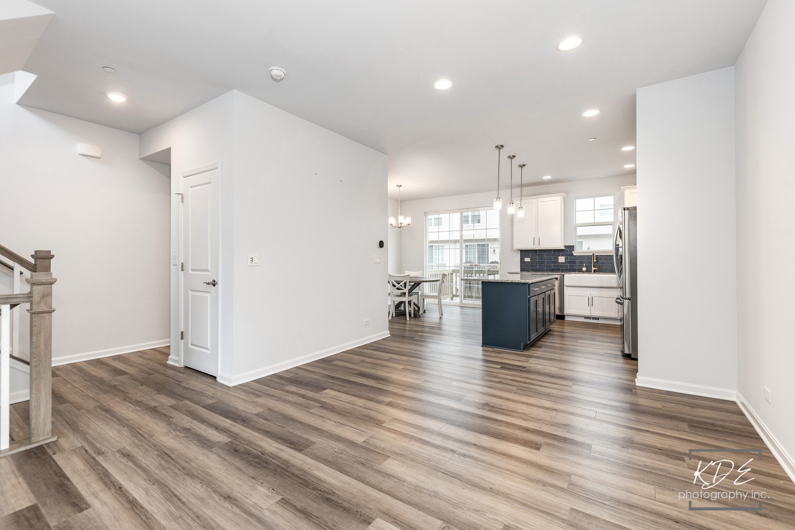 36 Woodmoor Court, Lombard, IL 60148