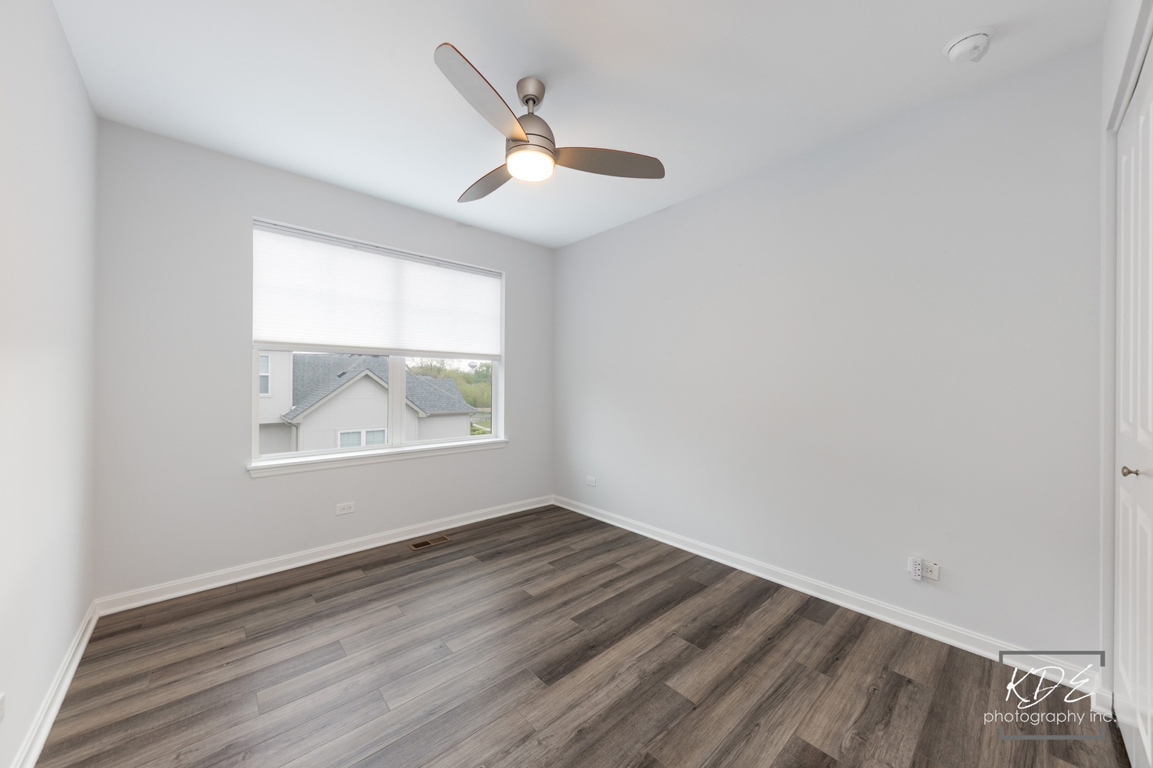 36 Woodmoor Court, Lombard, IL 60148