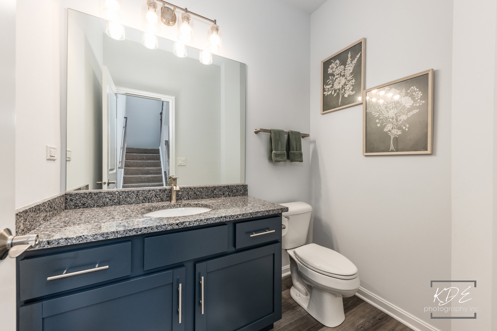 36 Woodmoor Court, Lombard, IL 60148